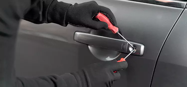 Locked Out of Car Help Elkhart