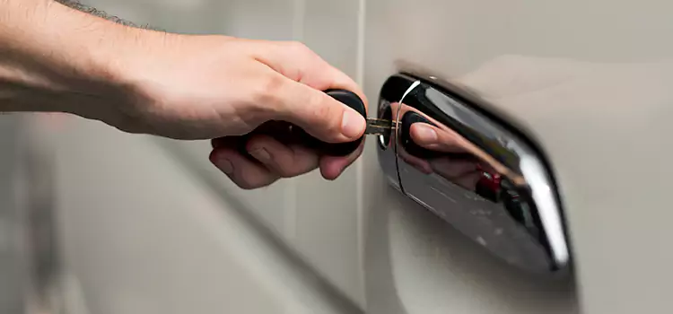 Why Choose Our Auto Locksmith Team in Elkhart, IN?