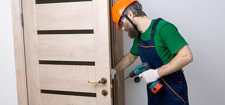 Replace Internal Door Handle with Lock Elkhart