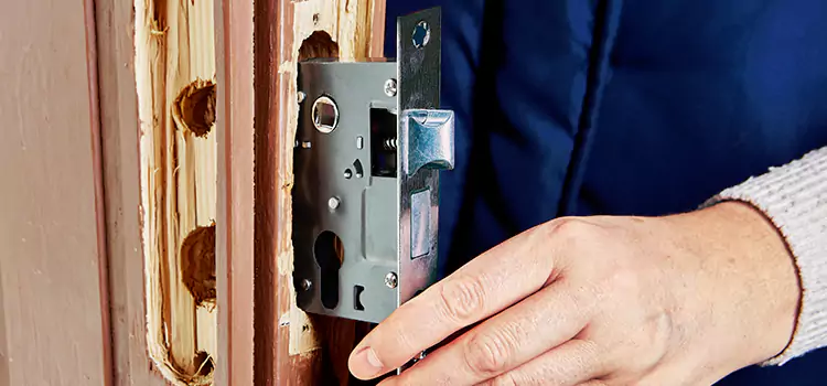 Garage Door Lock Replacement Elkhart